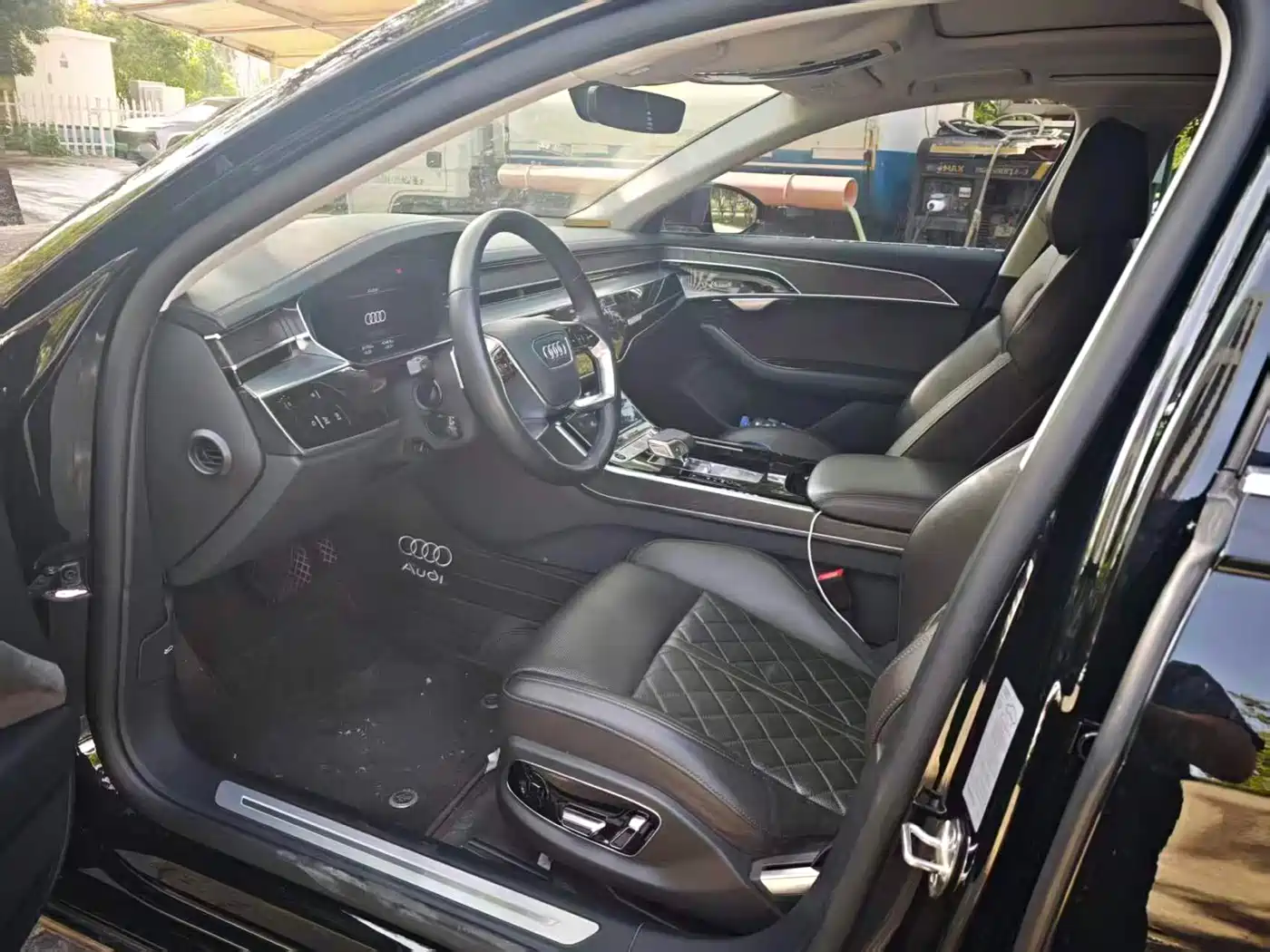 Audi A8 2021 A8L 50 TFSI quattro Comfort фото 7