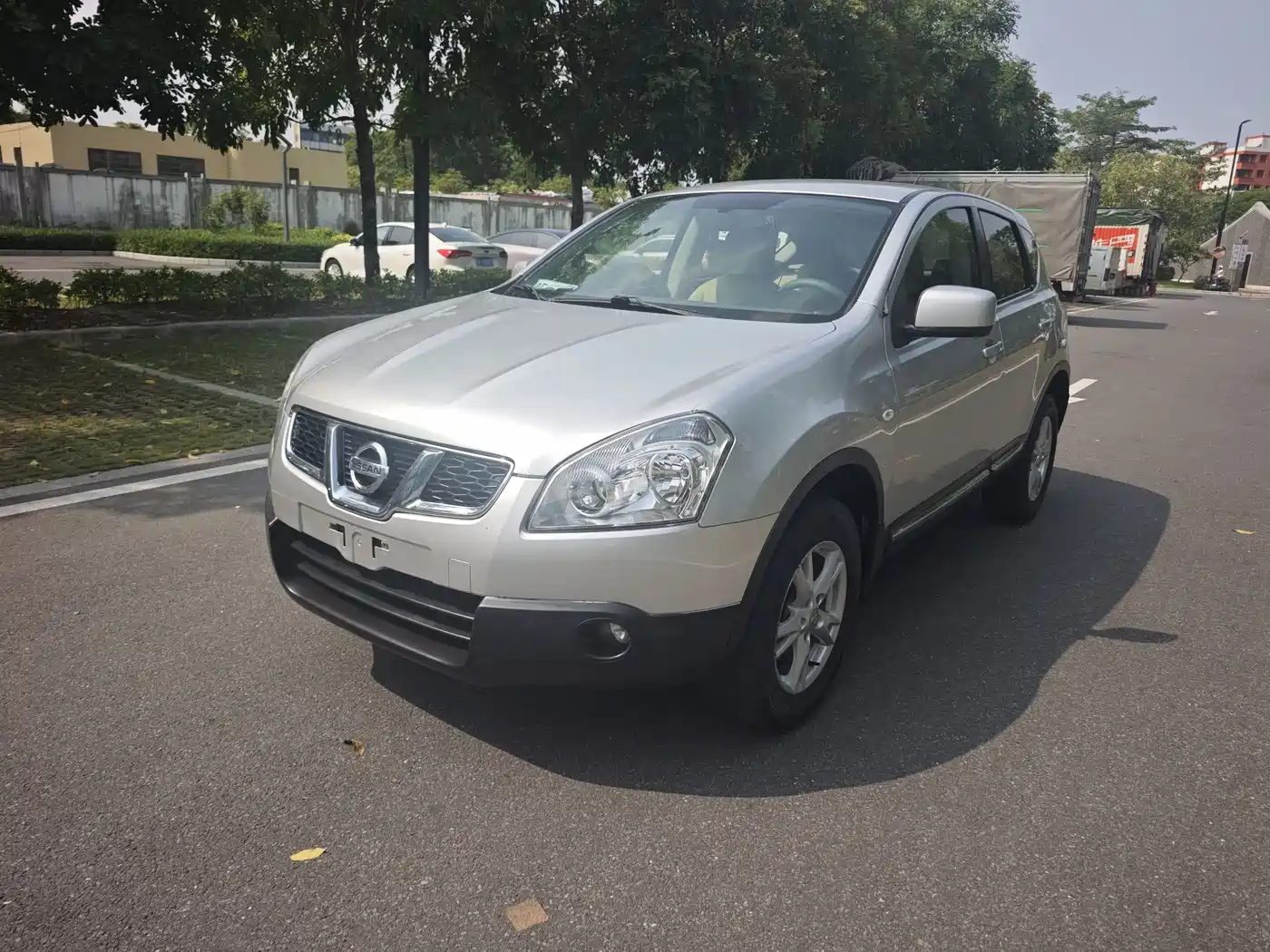Фото 1 - Nissan Qashqai