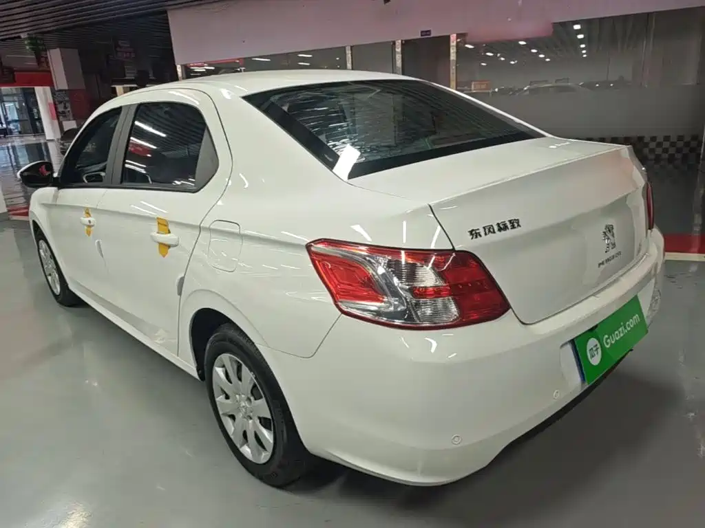 Peugeot 301 2017 2016 1.6L Manual Comfort Edition