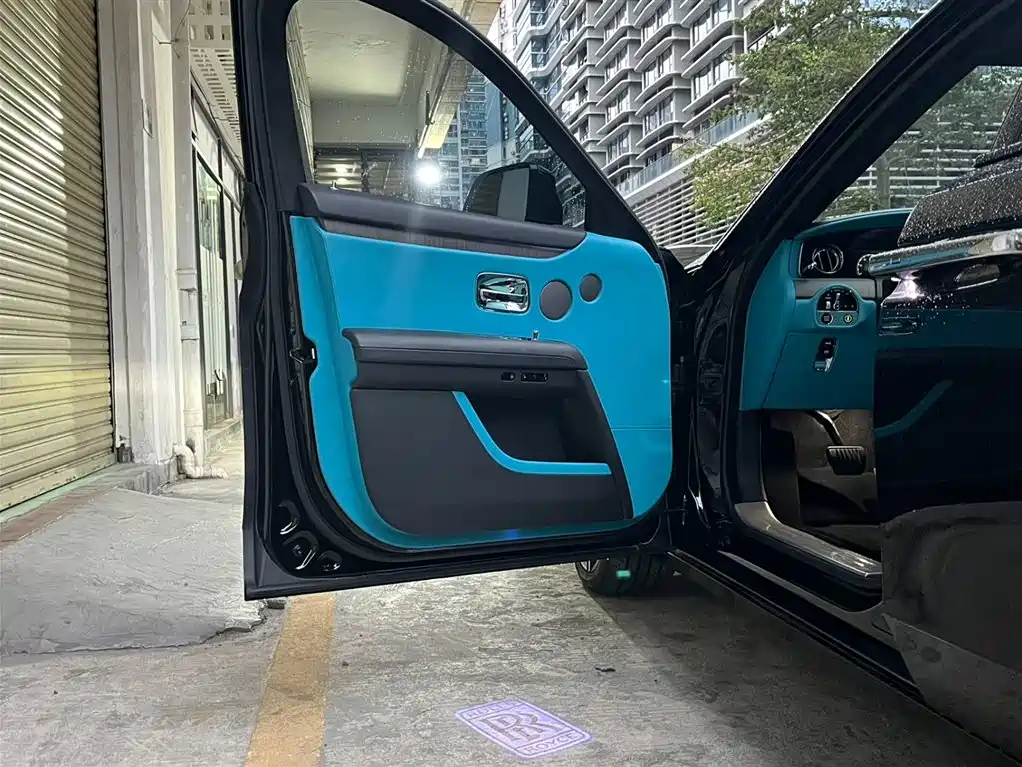 Rolls-Royce Ghost 2021 6.7T Standard Wheelbase фото 12