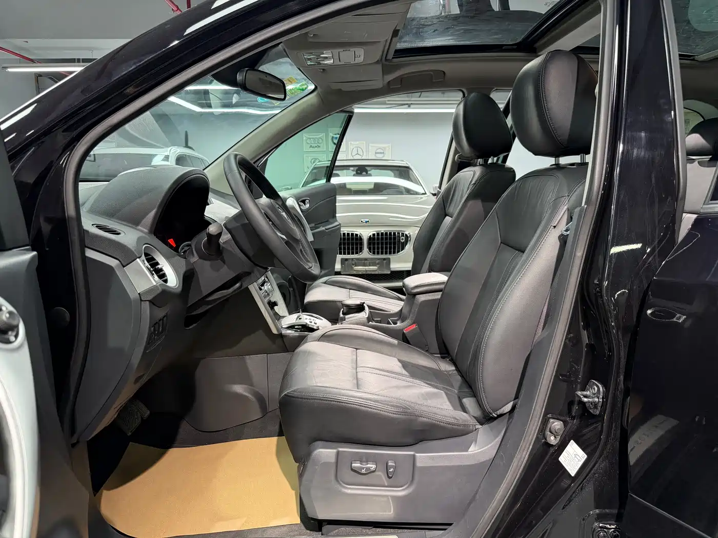 Renault Koleos (Import) 2010 2010 2.5L 4WD BOSE Limited Edition
