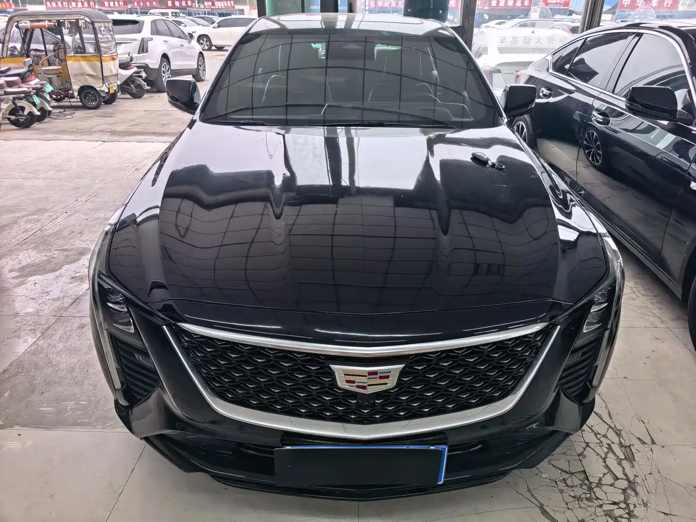 Cadillac CT5 2026 2025 Model 28T Urban Sport Edition