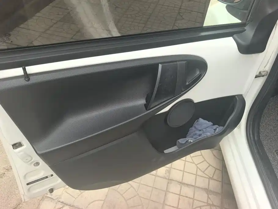 BYD e1 2019 2019 Joy Edition