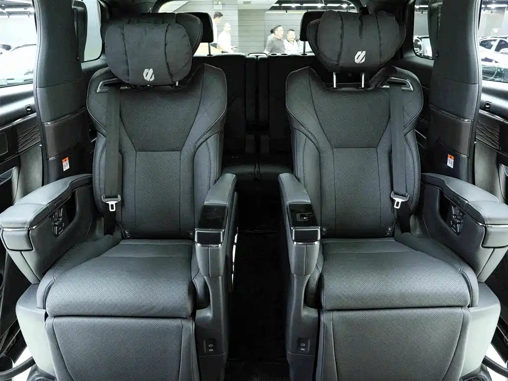 Toyota Alphard 2026 2024 Hybrid 2.5L Prestige Edition