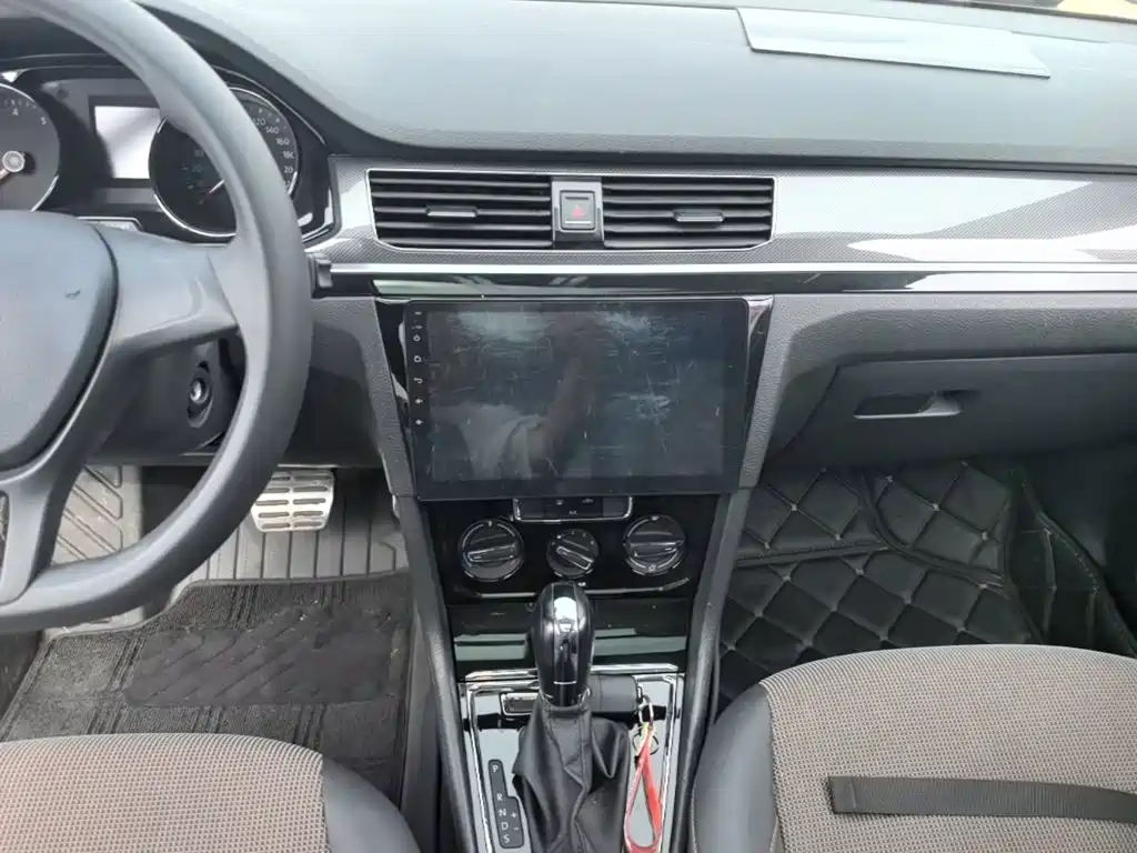 Volkswagen C-TREK 2017 2017 1.6L Automatic Comfort