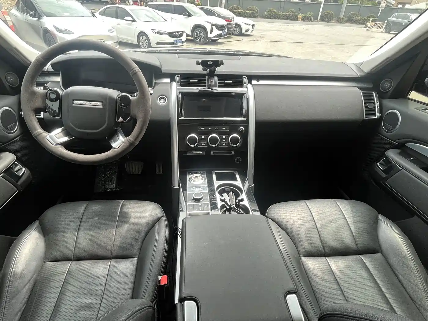 Фото 29 - Land Rover Discovery