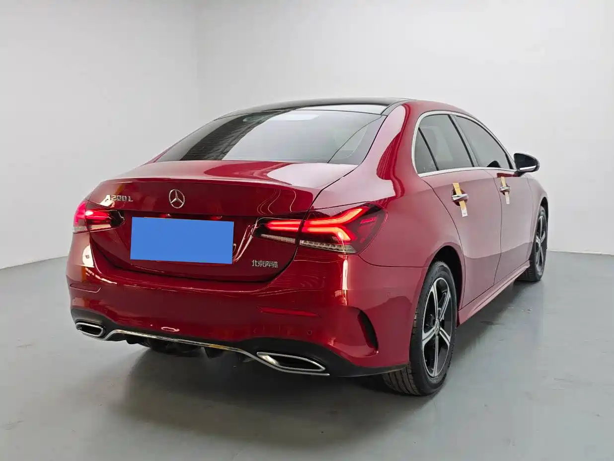 Mercedes-Benz A-Class 2022 Facelift III A 200 L Sport Sedan Fashion фото 5