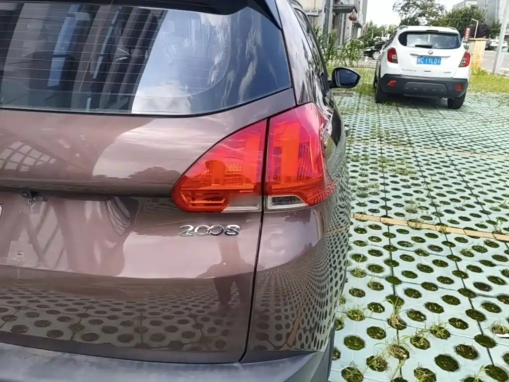 Peugeot 2008 2016 2014 1.6L Automatic Trend Edition