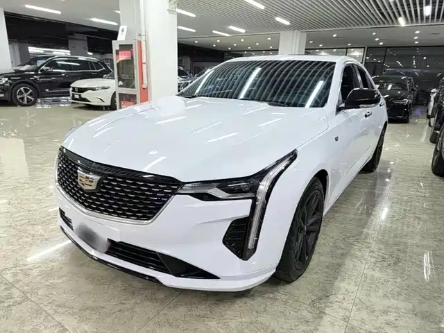 Cadillac CT4 2023
