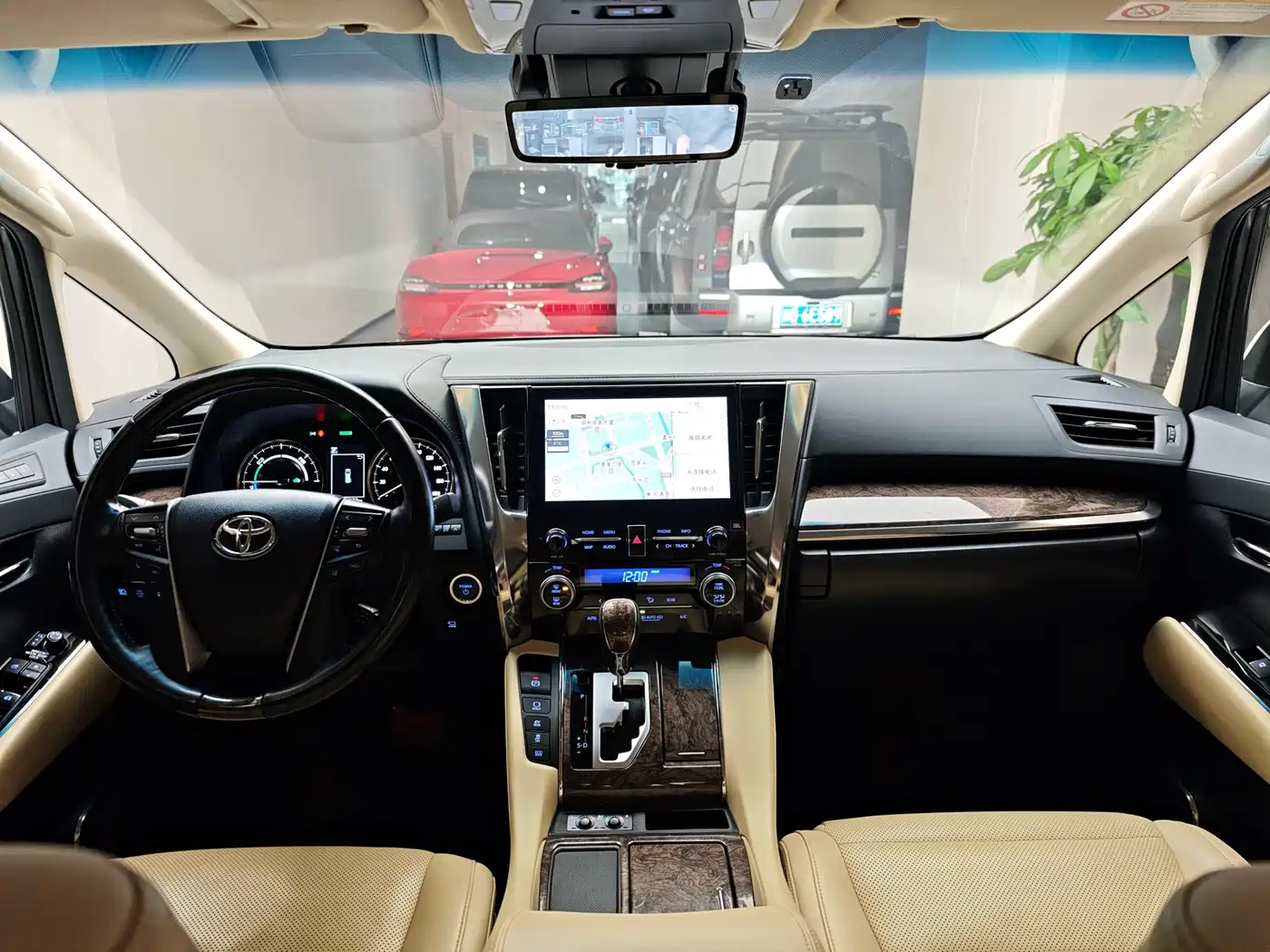 Toyota Alphard 2021 Hybrid 2.5L Premium фото 5