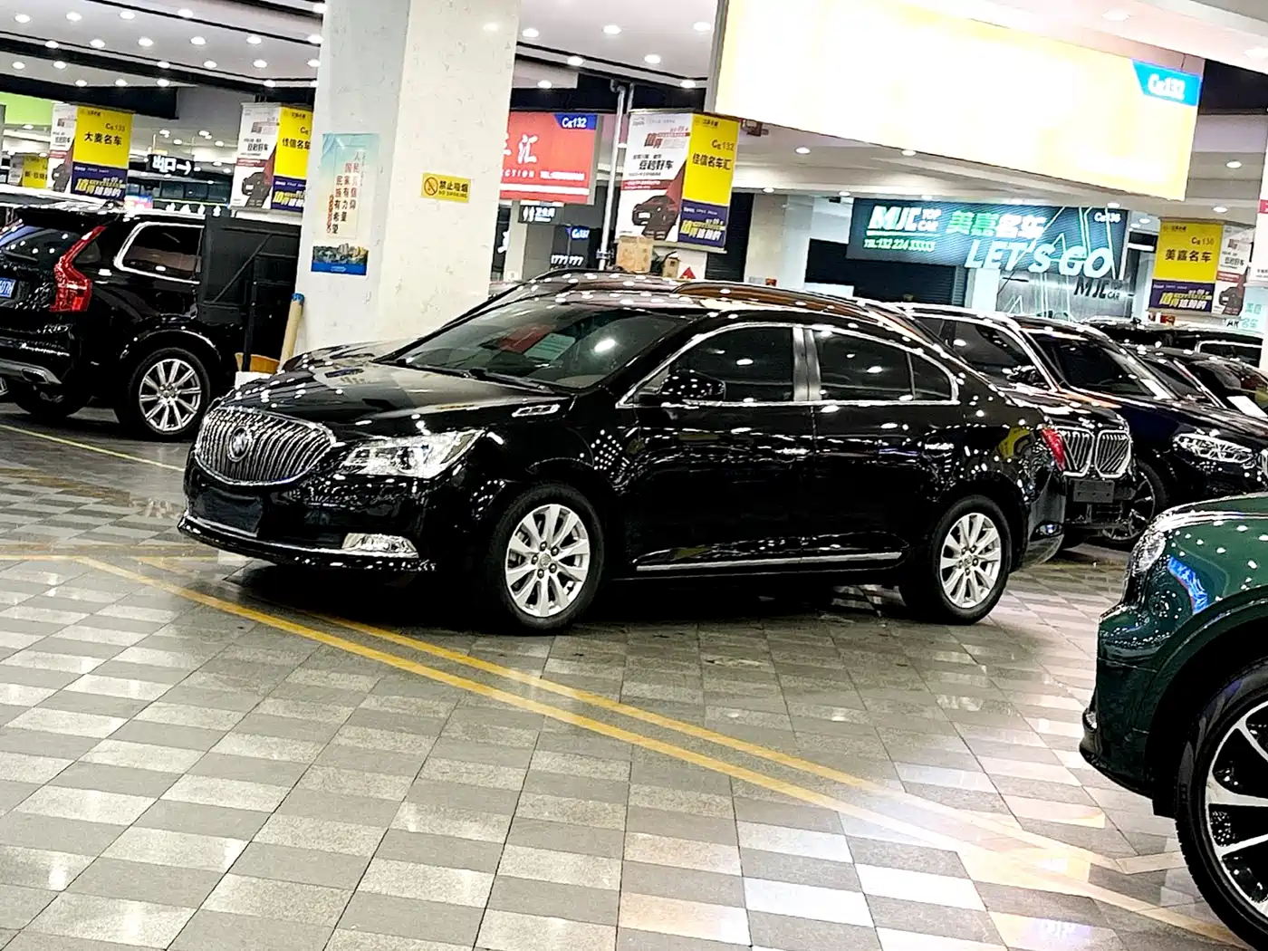 Buick LaCrosse 2013 2.4L SIDI Elite Comfort