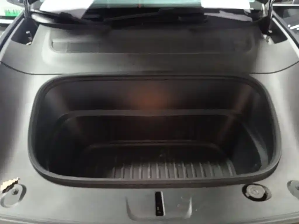 Фото 20 - Tesla Model Y