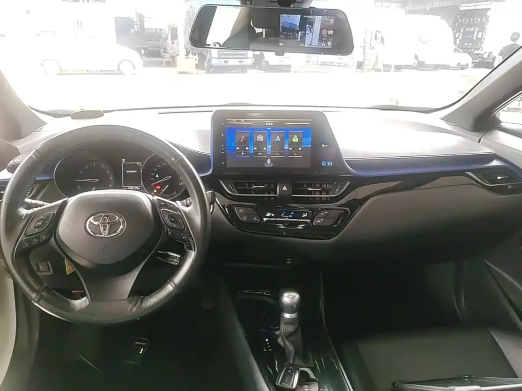Toyota C-HR 2020 2020 Model 2.0L Leading