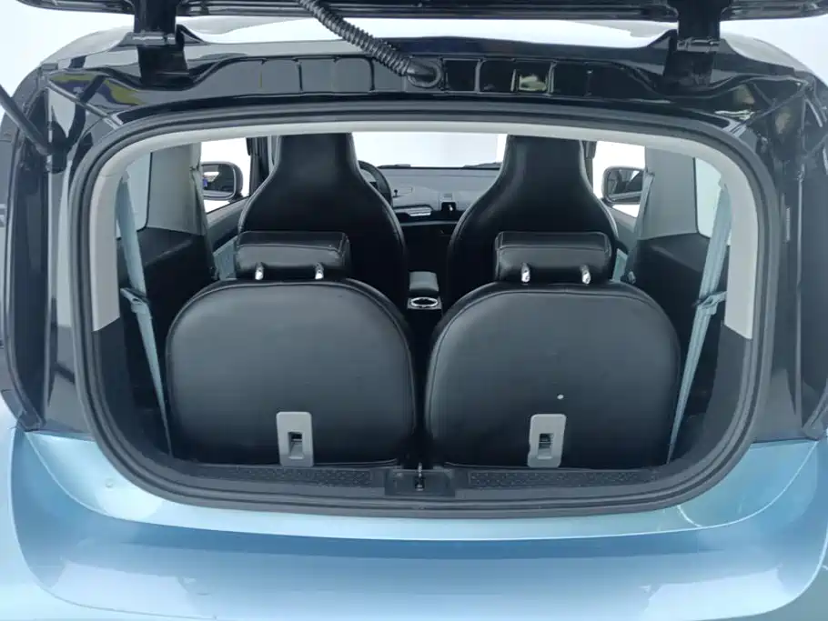 Baojun E300 2021 2020 Plus Stellar Smart Fun Edition