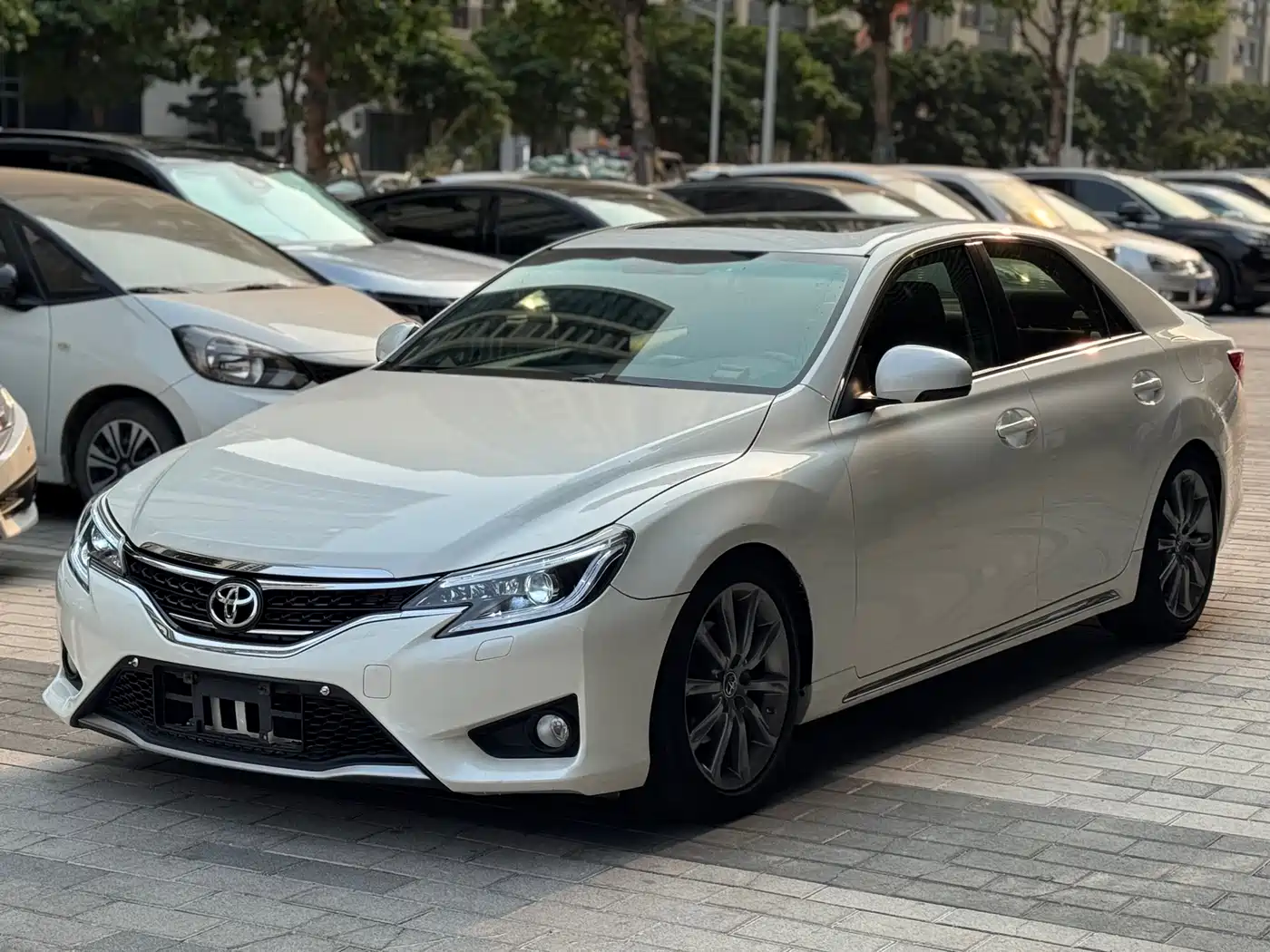 Toyota Reiz 2013 2.5V Premium Edition