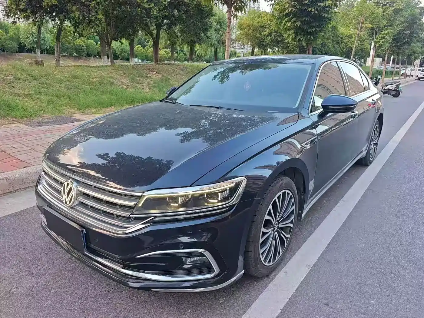 Volkswagen Phideon 2021 2021 380TSI Luxury Edition