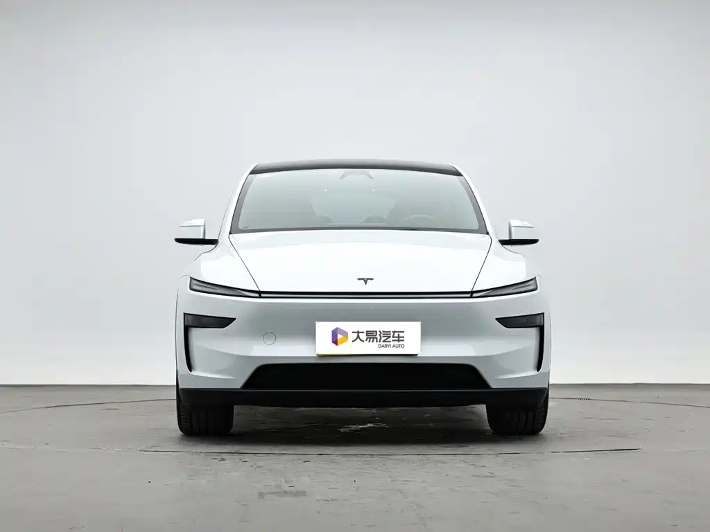 Tesla Model Y L 2025 2025 Facelift Long Range AWD