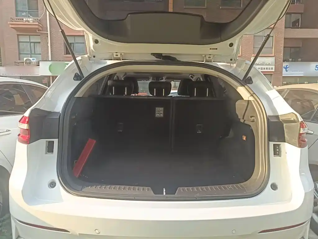 Фото 19 - Haval F7