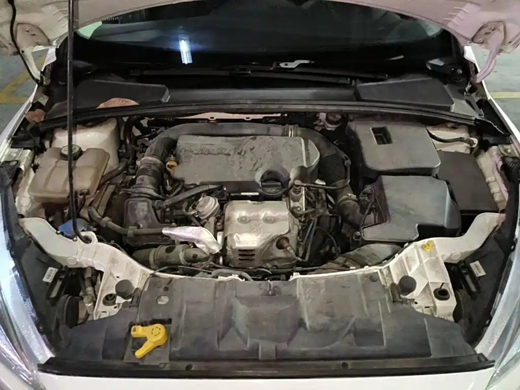Фото 3 - Ford Focus