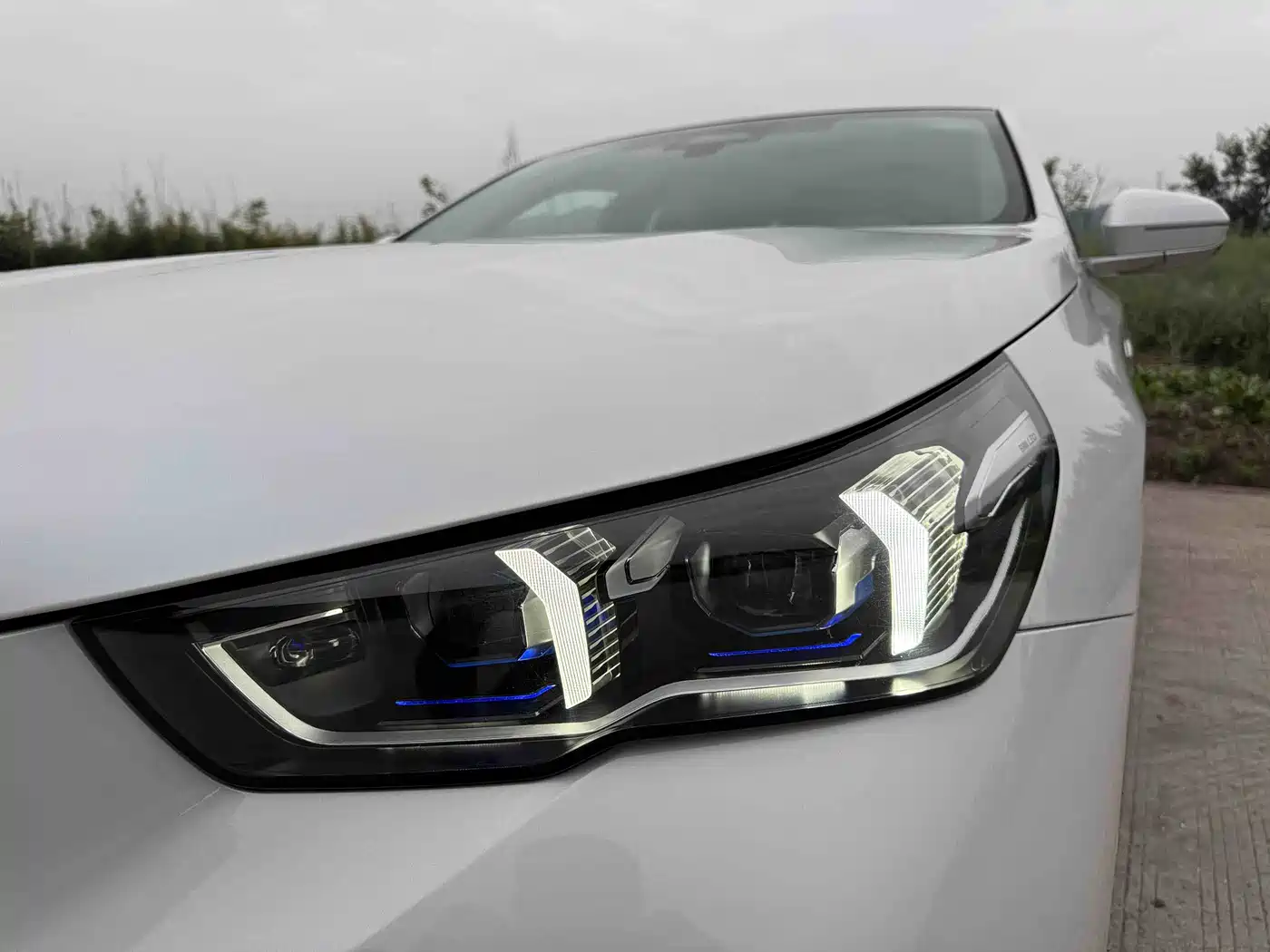 BMW 5 Series 2025 530Li Premium M Sport Package фото 35