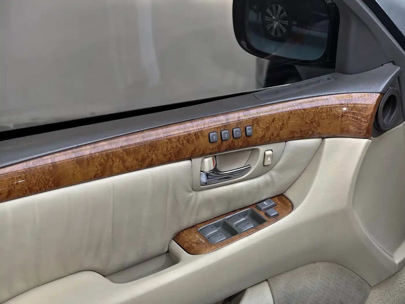 Lexus LS 2005 430 фото 14
