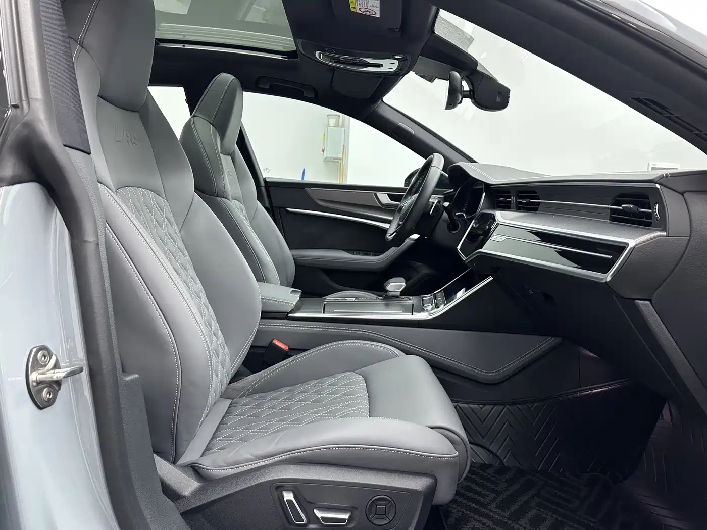 Audi A7L 2025 2024 45 TFSI quattro RS Kit Racing Edition