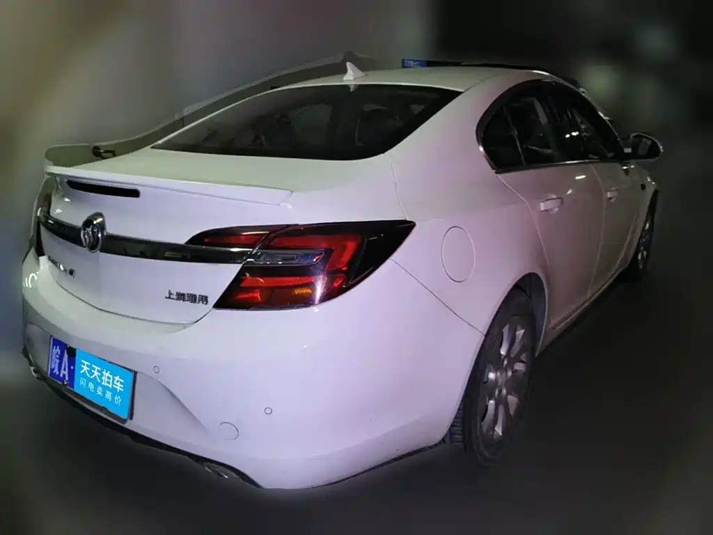 Фото 2 - Buick Regal