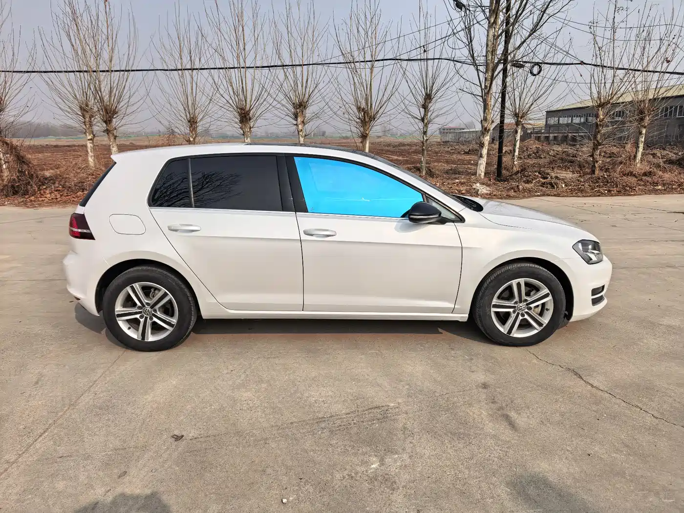 Volkswagen Golf 2017 230TSI Auto Comfort Millionth Anniversary Edition фото 4