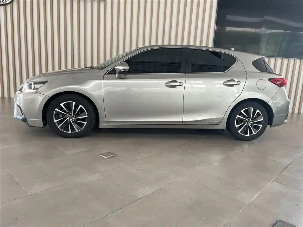 2021 Lexus CT