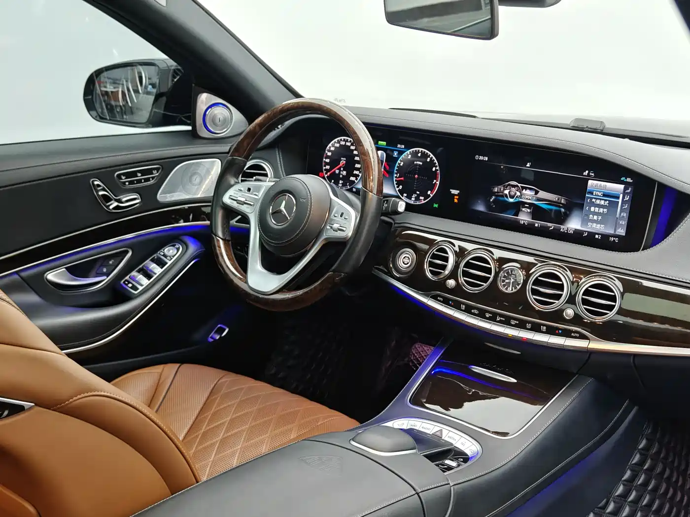 Mercedes-Benz Maybach S-Class 2020 S 450 4MATIC Collector's Edition фото 6