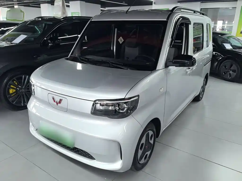Similar car