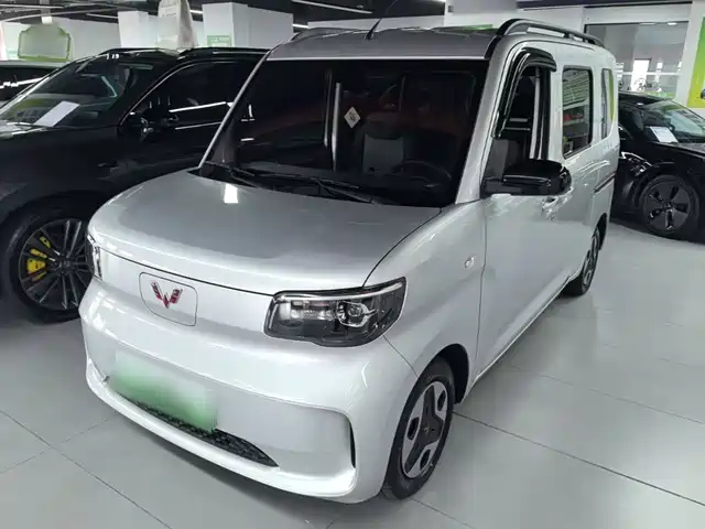 Similar car