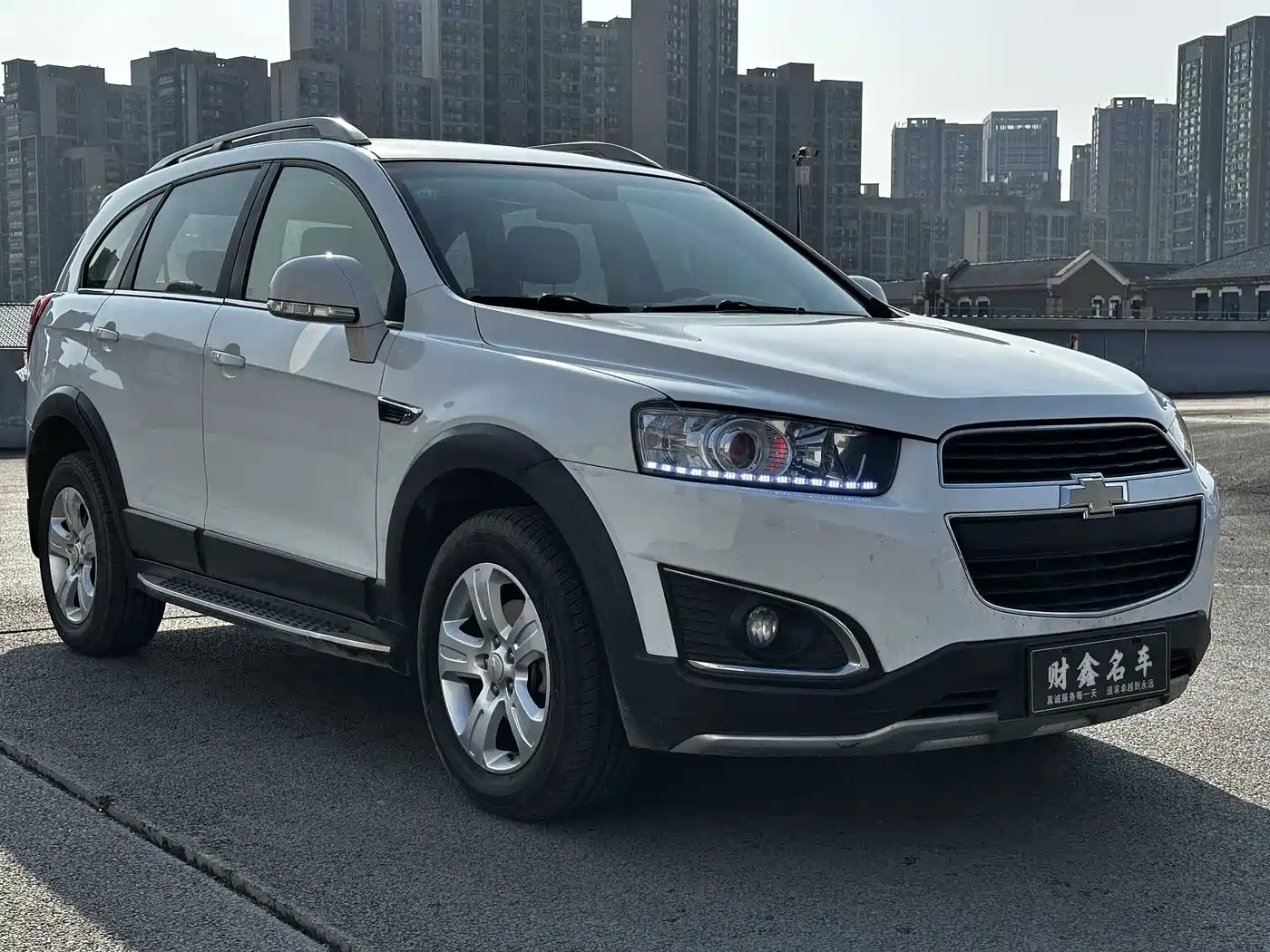Chevrolet Captiva 2016 2015 2.4L 2WD Urban Edition 5-seater