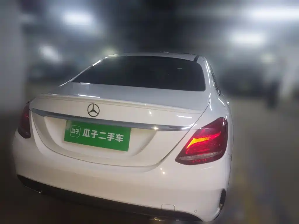 Фото 3 - Mercedes-Benz C-Class