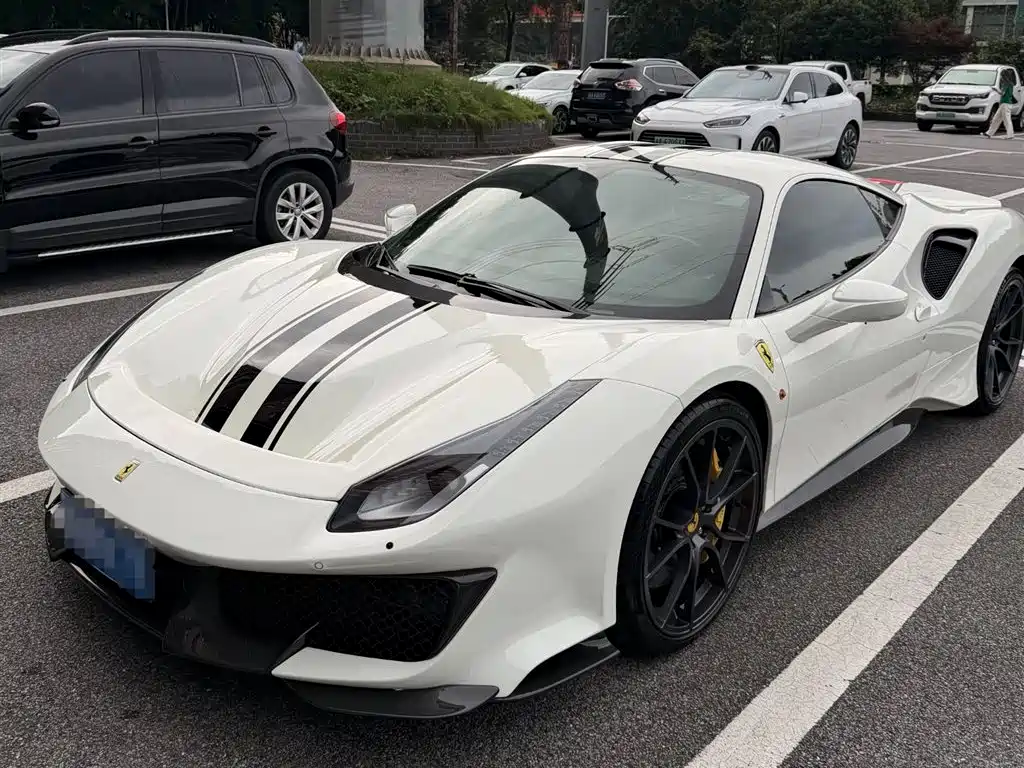 Ferrari 488