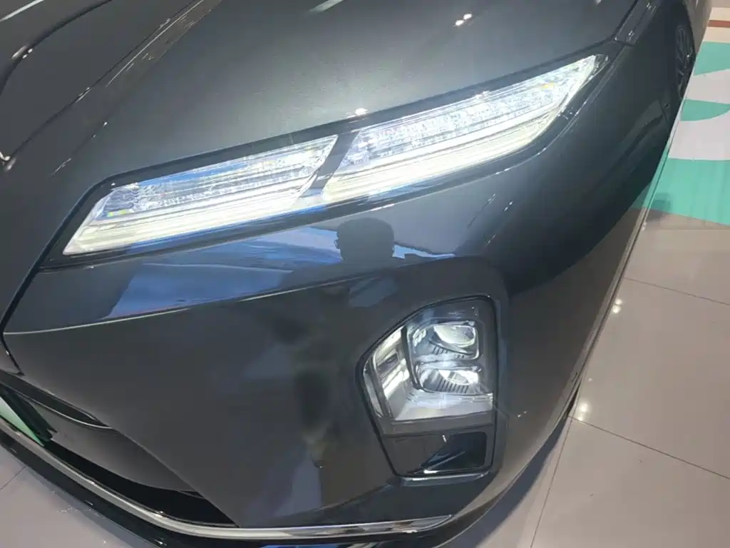 NIO ES8 2025 2025 Model 6-Seat Executive Luxury Edition