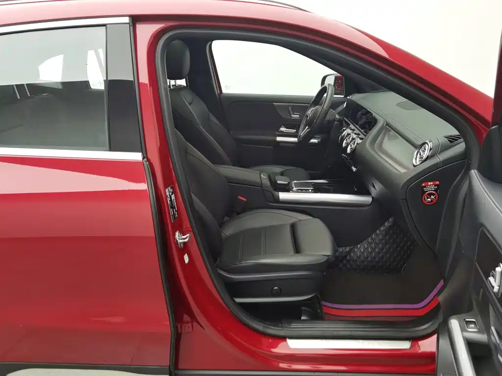 Mercedes-Benz GLA, миниатюра 23
