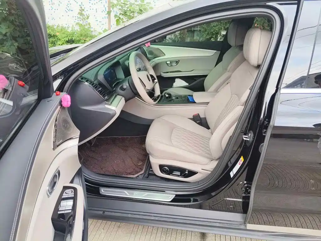BYD Han 2025 2025 DM-i 125KM Honor