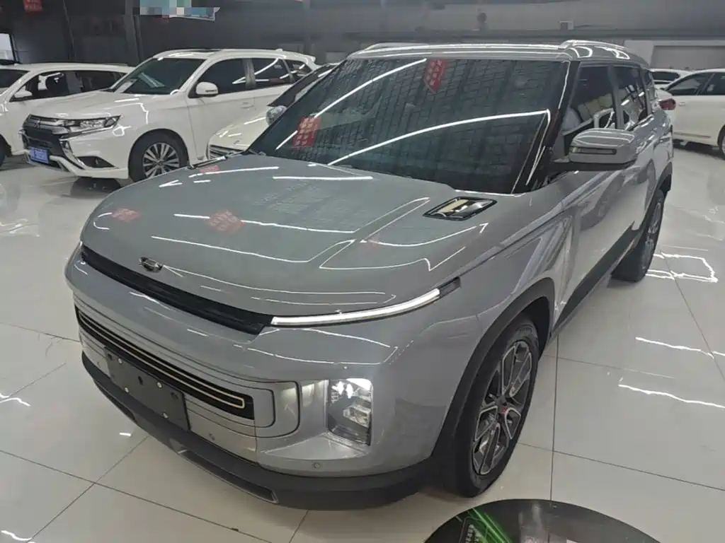Фото 1 - Geely ICON