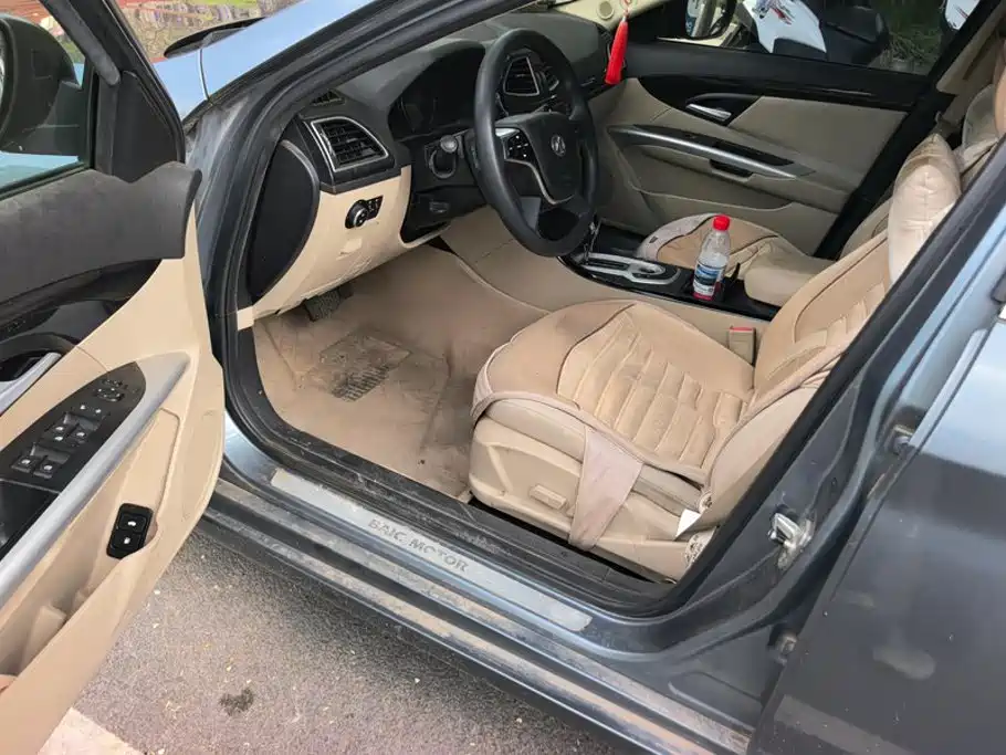 BAIC Senova D70 2013 2013 2.0T Comfort Edition