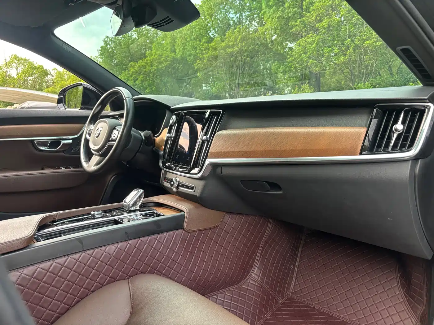 Фото 19 - Volvo S90