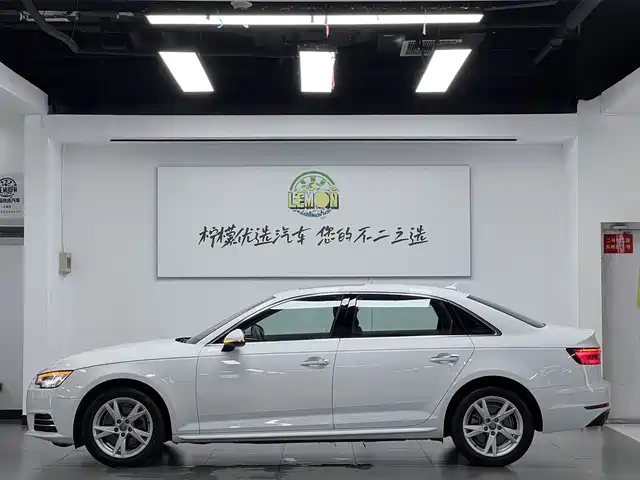 Audi A4L 2018 30th Anniversary 40 TFSI Progressive — фото 5