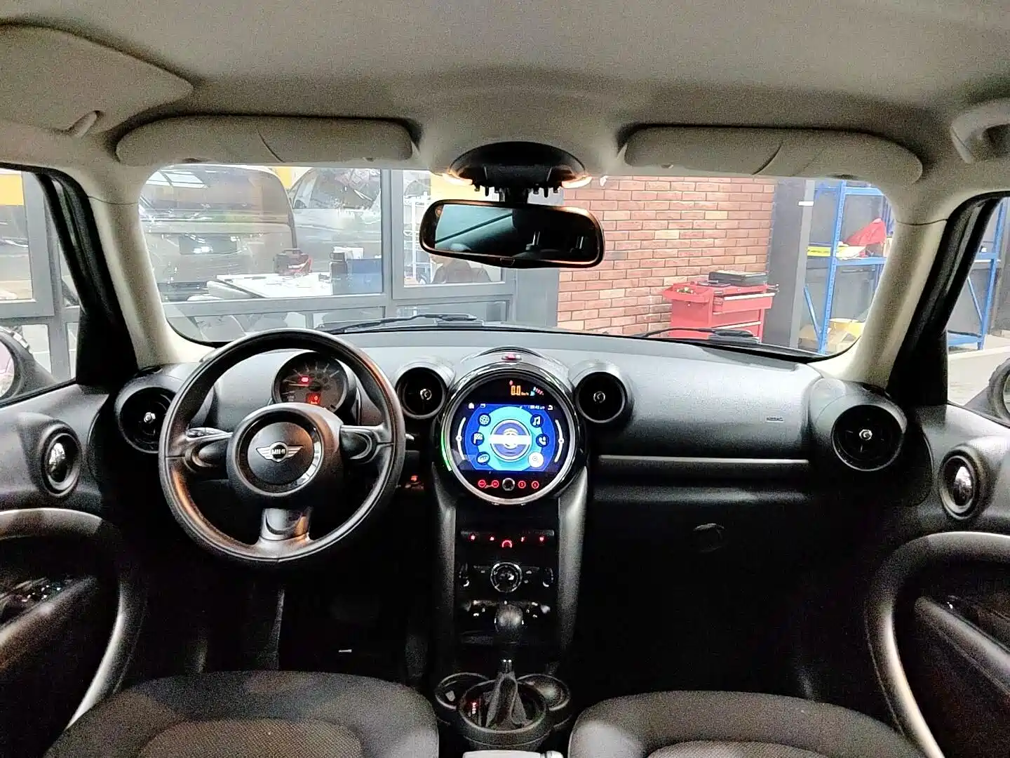 Photo 12 - MINI COUNTRYMAN