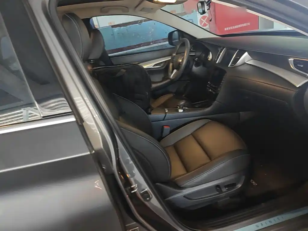 Infiniti QX50 2020 2018 2.0T 2WD Fashion Edition