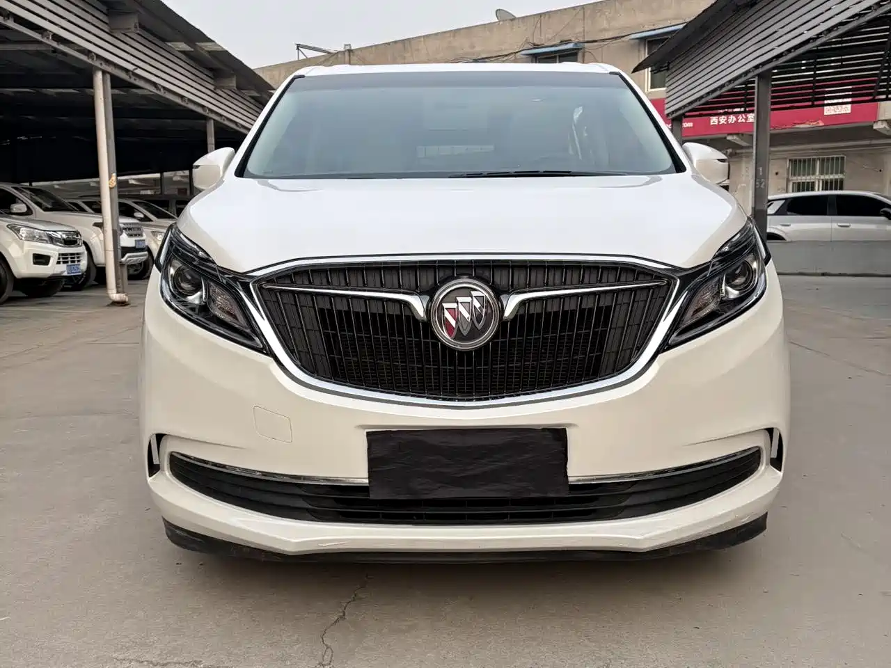 Buick GL8 2018 ES 28T Comfort Type China VI фото 2