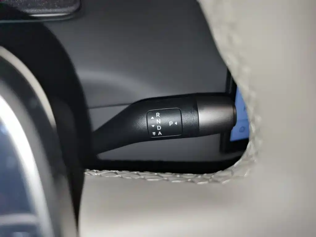 Li Auto Li i8 2026 2025 Standard Edition