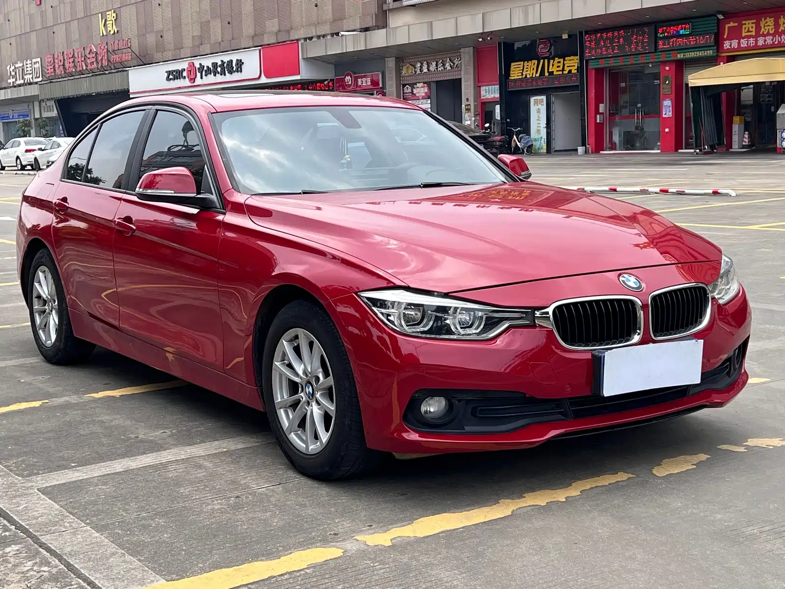 Фото 3 - BMW 3 Series