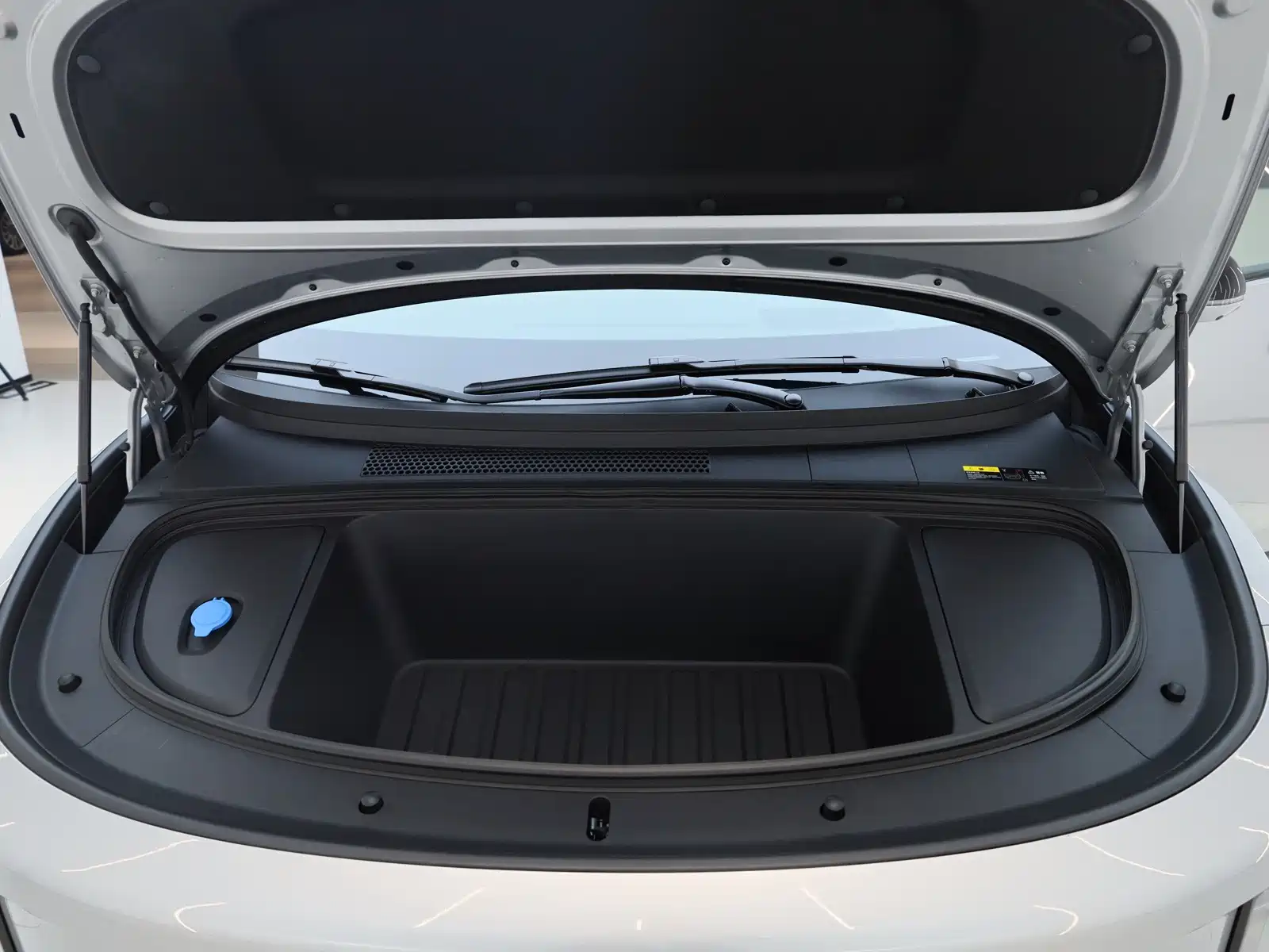 Photo 32 - Li Auto i6