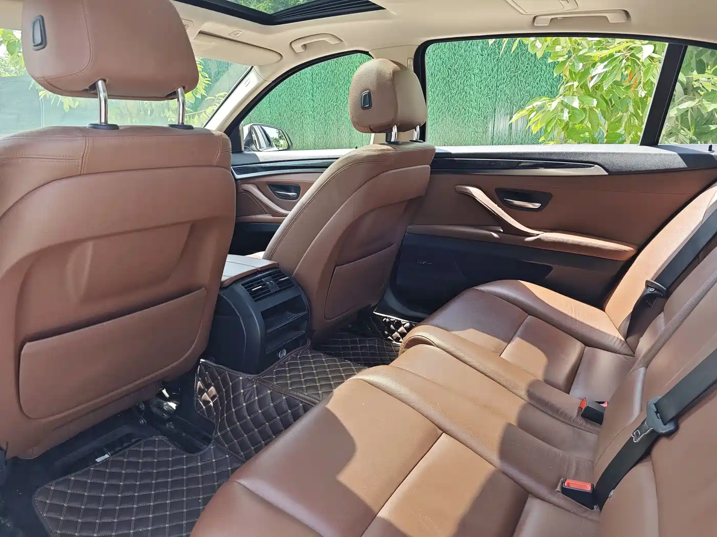 BMW 5 Series 2014 520Li Elegance фото 6
