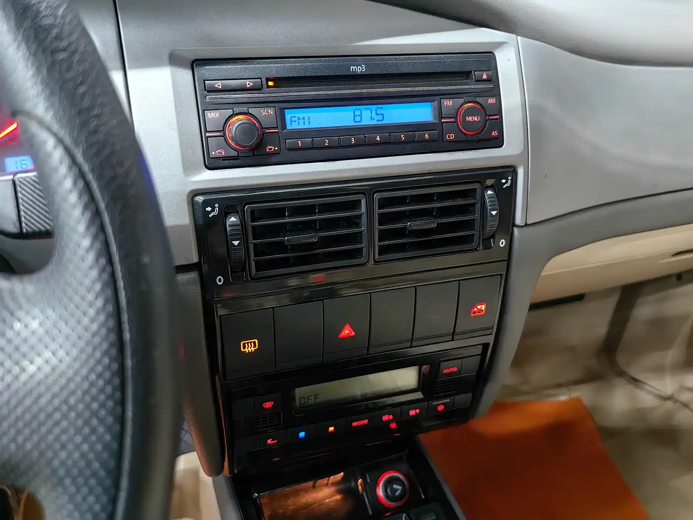 Volkswagen Santana Vista 2010 1.6L Manual Comfort фото 8